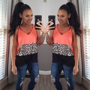 NWT Color block tank